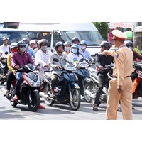 Để truy cứu trách nhiệm hình sự đối với tội vi phạm quy định về tham gia giao thông đường bộ theo Điều 260 Bộ luật Hình sự năm 2015 thì phải có hậu quả thiệt hại xảy ra ?