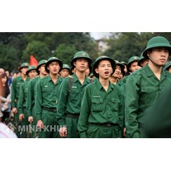 Tạm hoãn hợp đồng lao động do người lao động phải thực hiện nghĩa vụ quân sự?