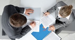 Quy định về thông báo thời hạn và đề nghị mới ký hợp đồng lao động?