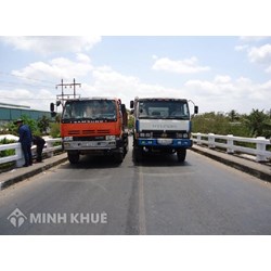 Mức phạt khi trồng cây trong phạm vi đất dành cho đường bộ làm che khuất tầm nhìn?