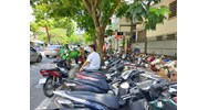 Mức phạt đối với hành vi chiếm dụng lòng đường làm nơi trông, giữ xe ?