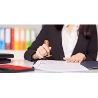 Hợp đồng ủy quyền có cần phải công chứng không?