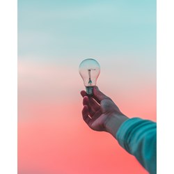 Đăng ký bảo hộ độc quyền sản phẩm mỹ phẩm, đồ trang điểm nhãn hiệu "PT"
