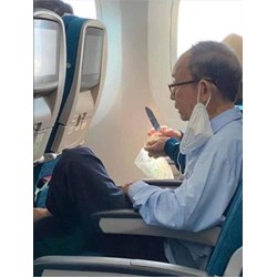Hành khách mang dao lên máy bay sẽ bị xử phạt thế nào?