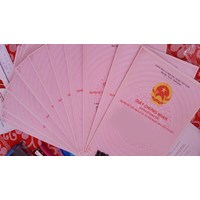 Có giới hạn số lượng người đứng tên trên sổ đỏ, sổ hồng không?