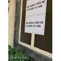 Nằm chắn cửa nhà dân để đòi nợ có phạm luật?