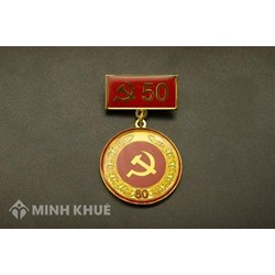 Chế độ, chính sách đối với đảng viên 50 năm tuổi đảng?