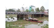 Tàu, thuyền đâm va vào trụ cầu bị xử phạt, bồi thường như thế nào?