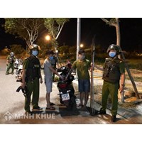 Cảnh sát cơ động được nổ súng không cần báo trước khi nào?