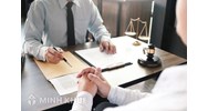 Chi phí thuê luật sư khởi kiện hết bao nhiêu tiền?