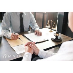 Chi phí thuê luật sư khởi kiện hết bao nhiêu tiền?