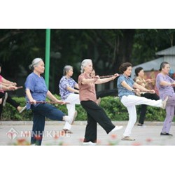 Có bắt buộc tham gia bảo hiểm xã hội cho người lao động cao tuổi?