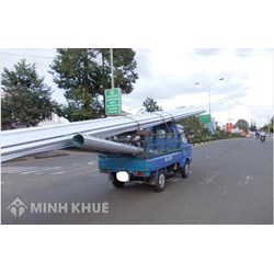 Hàng cồng kềnh là gì? Ô tô chở hàng cồng kềnh bị phạt bao nhiêu?