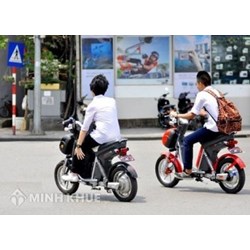 Tốc độ tối đa của xe máy điện khi tham gia giao thông là bao nhiêu?