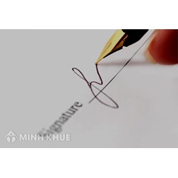 Tội giả mạo chữ ký chiếm đoạt tài sản bị phạt bao nhiêu năm tù?
