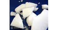 Đá khô là gì? Công thức hóa học và ứng dụng của đá khô trong cuộc sống