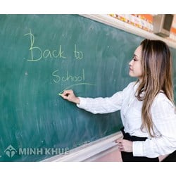 Giáo viên được nghỉ ốm bao nhiêu ngày? Nghỉ ốm có được phụ cấp?