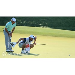 Caddie là gì? Caddie trên sân golf có phải là công việc nguy hiểm không?