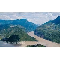 Sông Hoàng Hà và Trường Giang đã tác động như thế nào đến cuộc sống của cư dân Trung Quốc thời cổ đại?