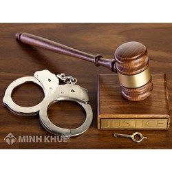 Hình sự là gì? Vi phạm hình sự là gì? Pháp luật hình sự là gì?