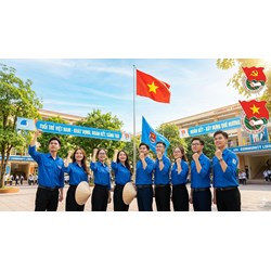 Hướng phấn đấu của bản thân khi đứng vào hàng ngũ của Đoàn TNCS HCM