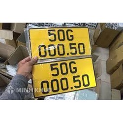 Thủ tục đăng ký đổi biển vàng khi xe ô tô đang thế chấp ngân hàng?