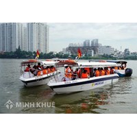 Nêu những việc nên làm và không nên làm khi tham gia giao thông đường thủy