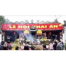 Thuyết minh lễ hội truyền thống hoặc thể hiện khí thế sôi nổi của thời đại
