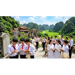 Nghị luận xã hội về sự bổ ích của những chuyến tham quan du lịch đối với học sinh