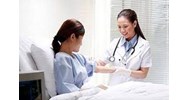 Hồ sơ hưởng trợ cấp ốm đau nộp qua đường bưu điện hay trực tiếp?