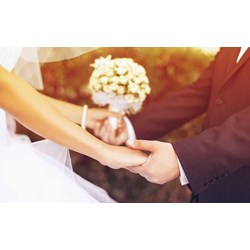 Cưới 2 vợ nhưng không đăng ký kết hôn thì có được không theo quy định mới?