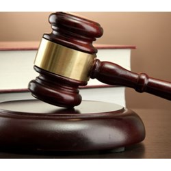 Lợi dụng chức vụ, quyền hạn cho xây dựng biệt thự trái phép thì xử lý hình sự thế nào?