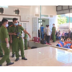 Con mắc bệnh tâm thần giết mẹ đẻ có bị phạt tù không?