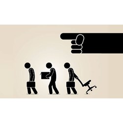 Sa thải người lao động trái pháp luật có thể bị xử lý hình sự không?