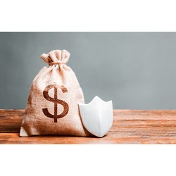 Bị hại trong vụ án hình sự có yêu cầu bồi thường thiệt hại có phải đóng án phí không?