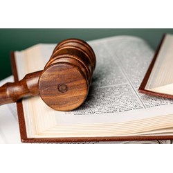 Thời hạn bao lâu thì bị cáo được nhận bản án sơ thẩm trong vụ án hình sự