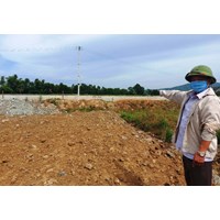 Quy định về hiệu lực của hợp đồng thế chấp quyền sử dụng đất khi giấy chứng nhận quyền sử dụng đất bị thu hồi, hủy bỏ