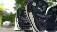 Mở cửa xe ô tô không quan sát gây tai nạn chết người thì bị truy cứu trách nhiệm hình sự bao nhiêu năm tù?