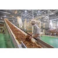 Điều kiện kinh doanh sản phẩm thuốc lá, nguyên liệu thuốc lá, máy móc, thiết bị thuộc chuyên ngành thuốc lá