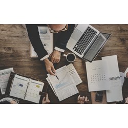Đặc điểm pháp lý của công ty cổ phần
