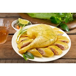 Cách luộc gà ngon, vàng ruộm và không bị nứt da đơn giản nhất