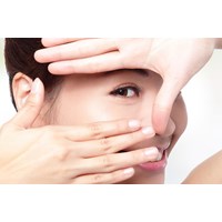 Dự báo điều gì khi bị nháy mắt phải liên tục