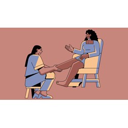 Chân bị giãn tĩnh mạch có nên massage không?