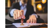 Quyền và nghĩa vụ của công chứng viên theo quy định mới
