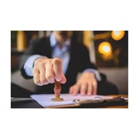 Quyền và nghĩa vụ của công chứng viên theo quy định mới