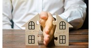 Ly hôn chia tài sản đang thế chấp ngân hàng như thế nào?
