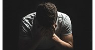 Cần làm gì khi bạn cảm thấy choáng ngợp hoặc bất lực?