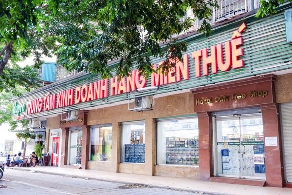 Kinh doanh hàng miễn thuế